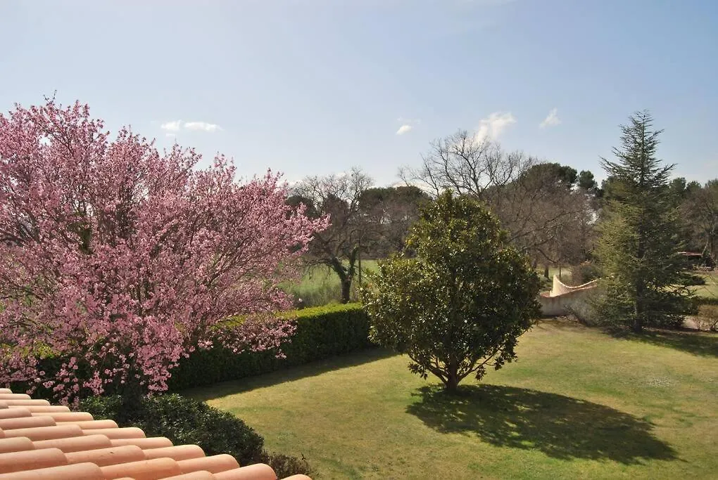 Puyricard : Studio Et Sa Terrasse Privative Aix-en-Provence